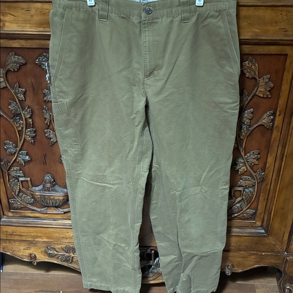 Columbia Men's Classic Tan Khaki Chinos Size 36 x 34